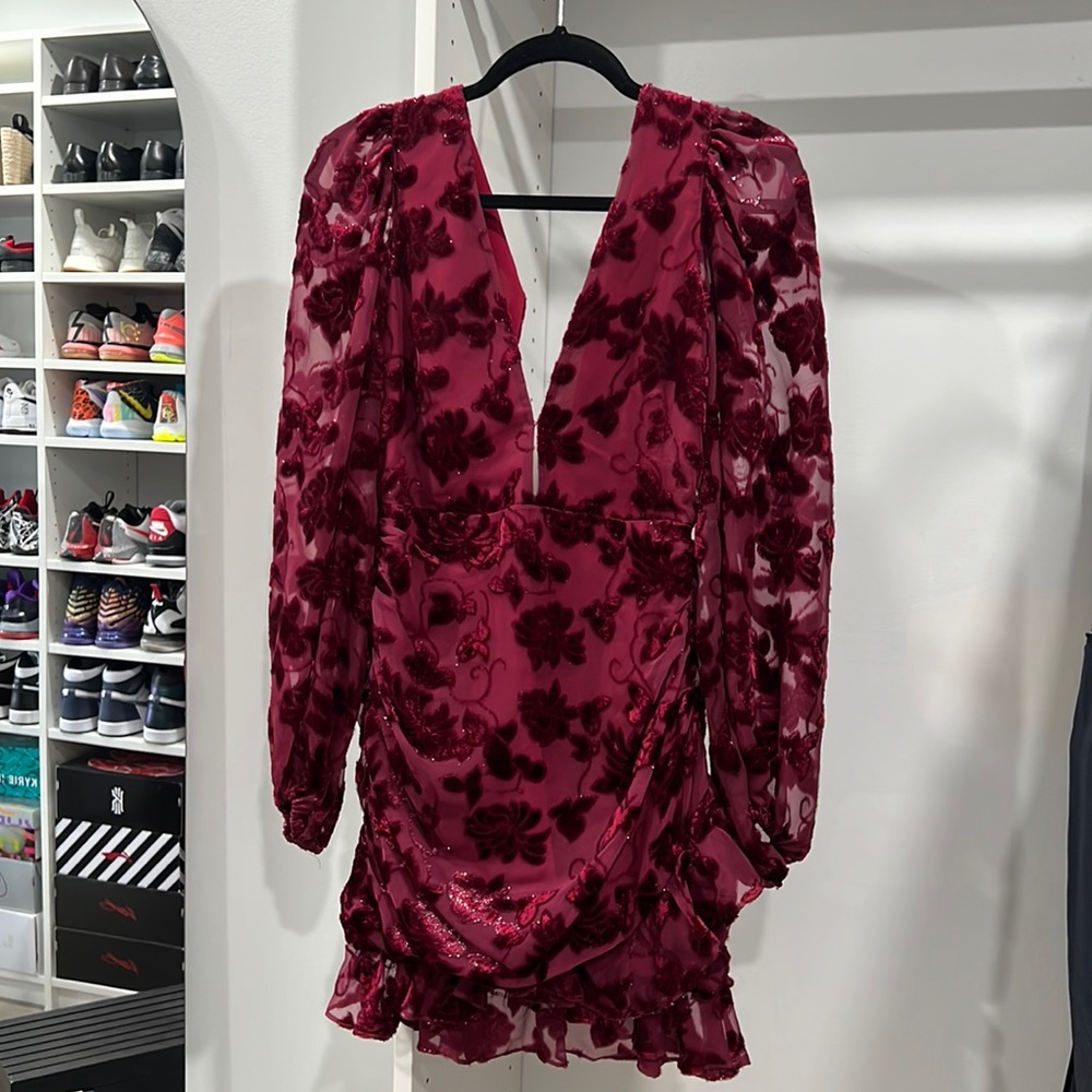 For Love & Lemons burgundy long sleeve dress size 4. Gorgeous for Fall!